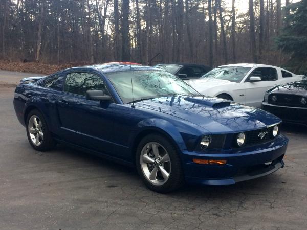 Vista Blue 2008 Ford Mustang