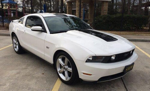 Performance White 2010 Ford Mustang