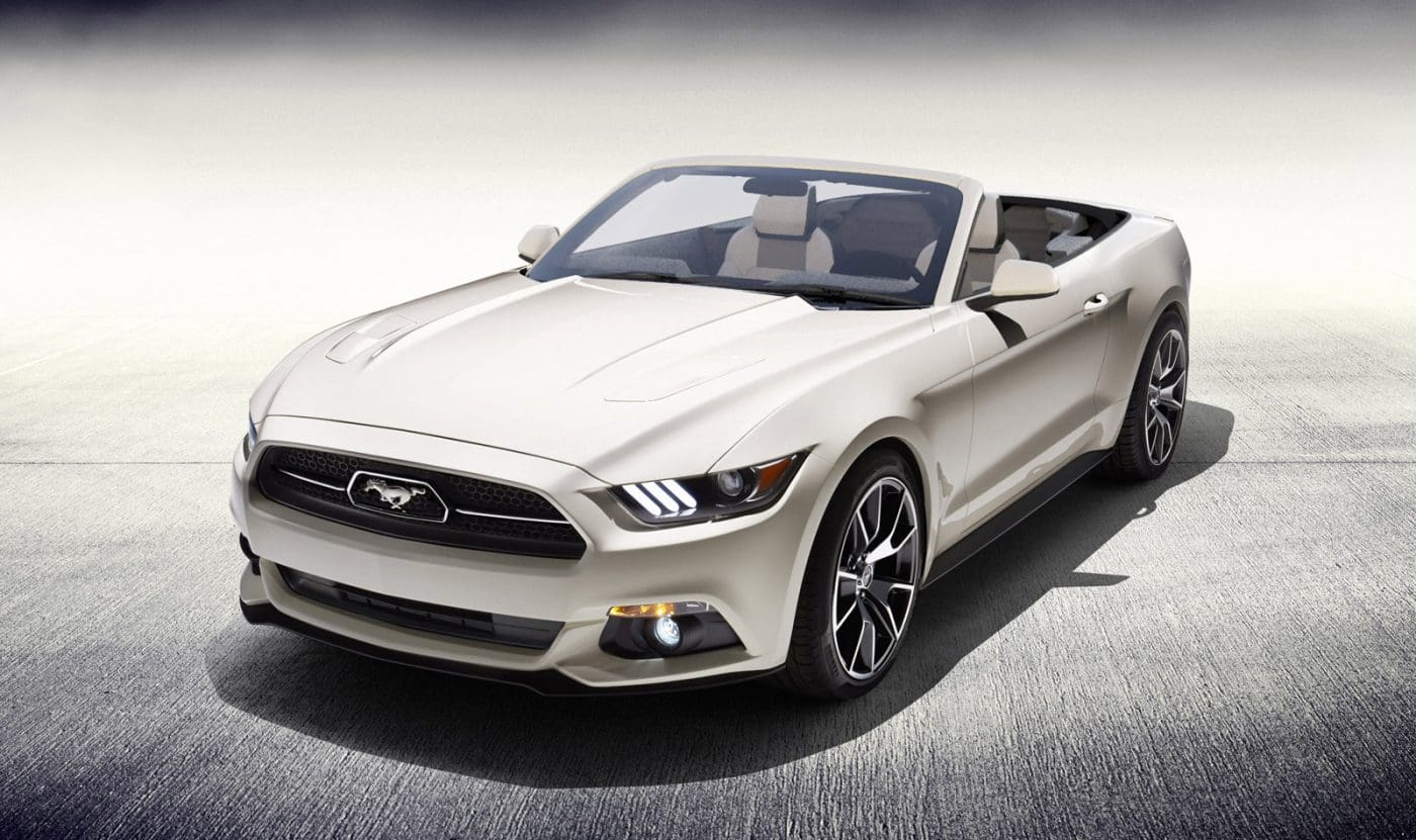 Wimbledon White 2015 Ford Mustang