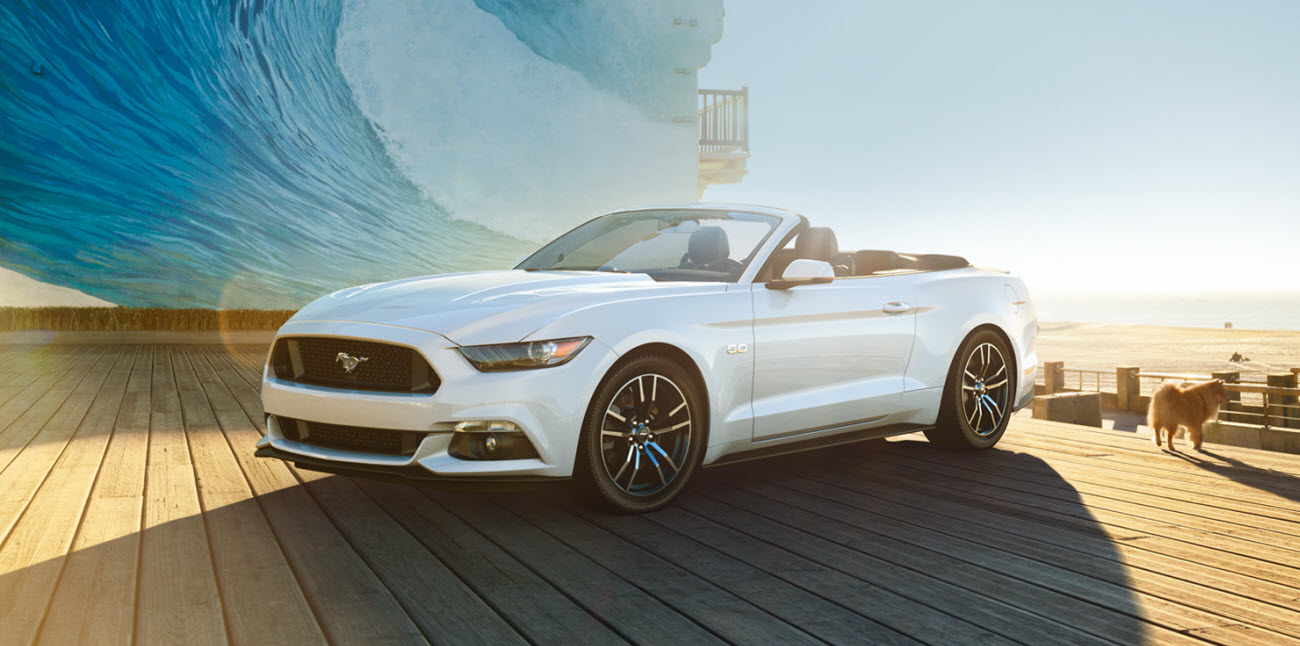 Oxford White 2015 Ford Mustang