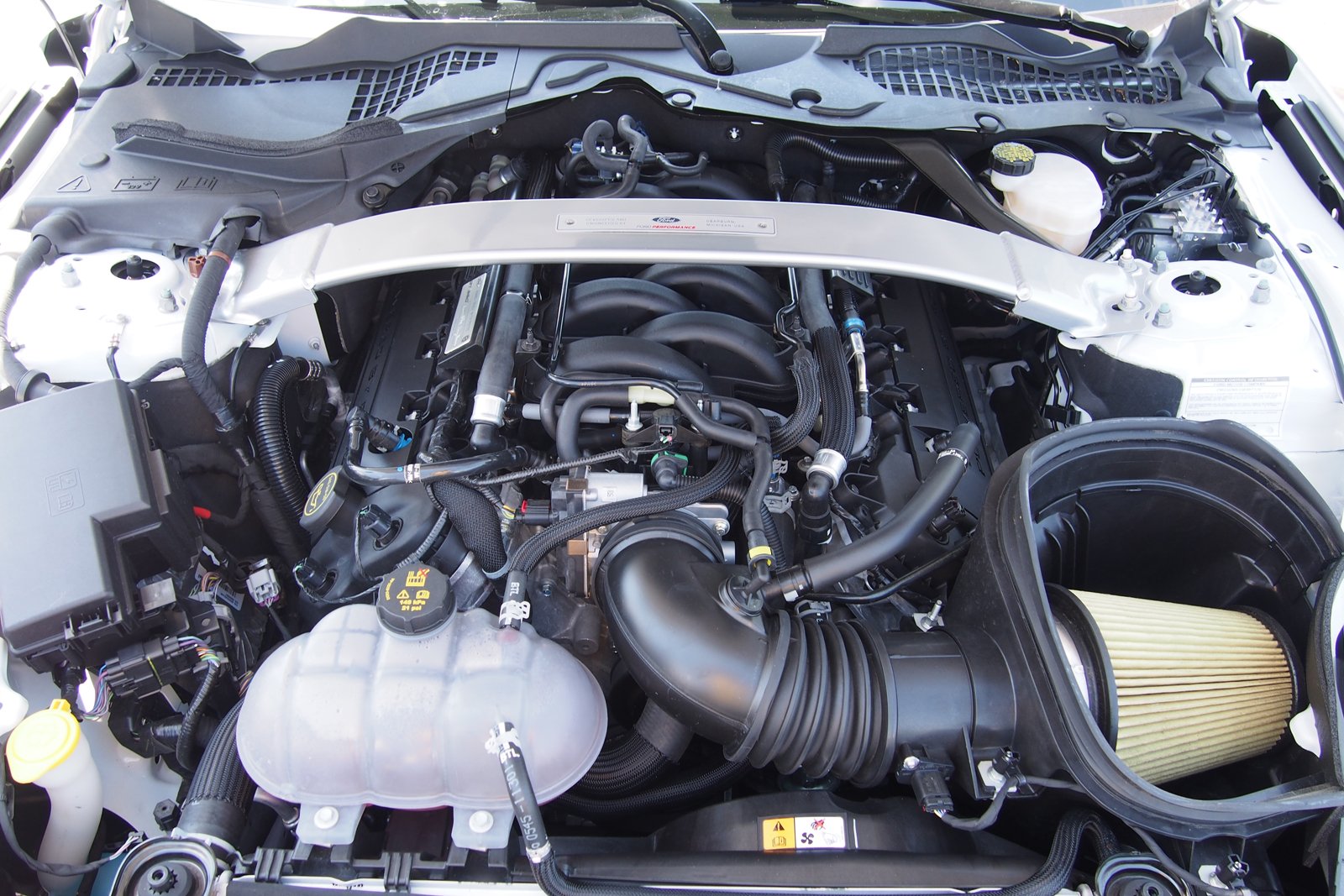 2017 shelby gt350 engine