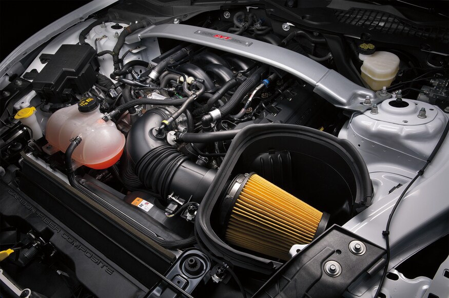 2016 shelby gt350 engine