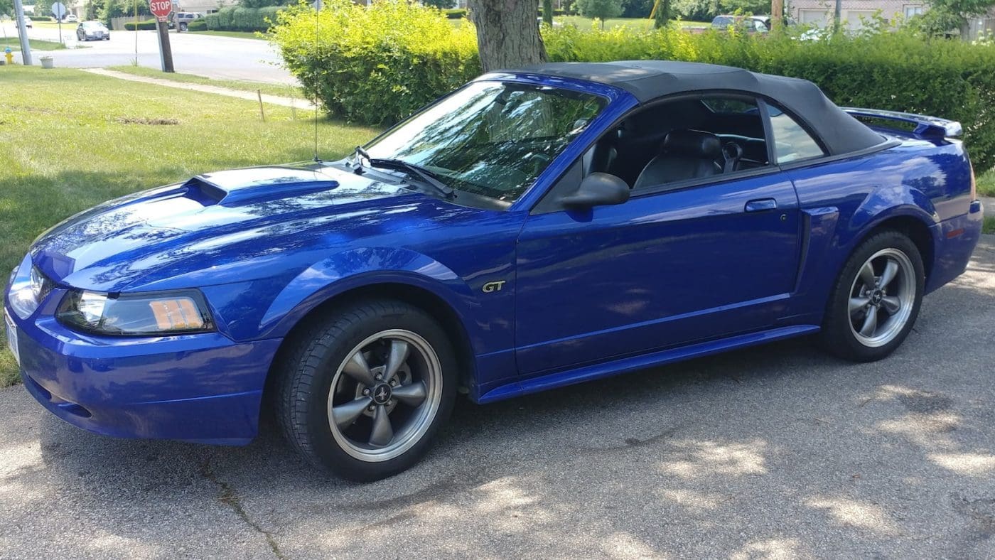 Sonic Blue 2003 Ford Mustang