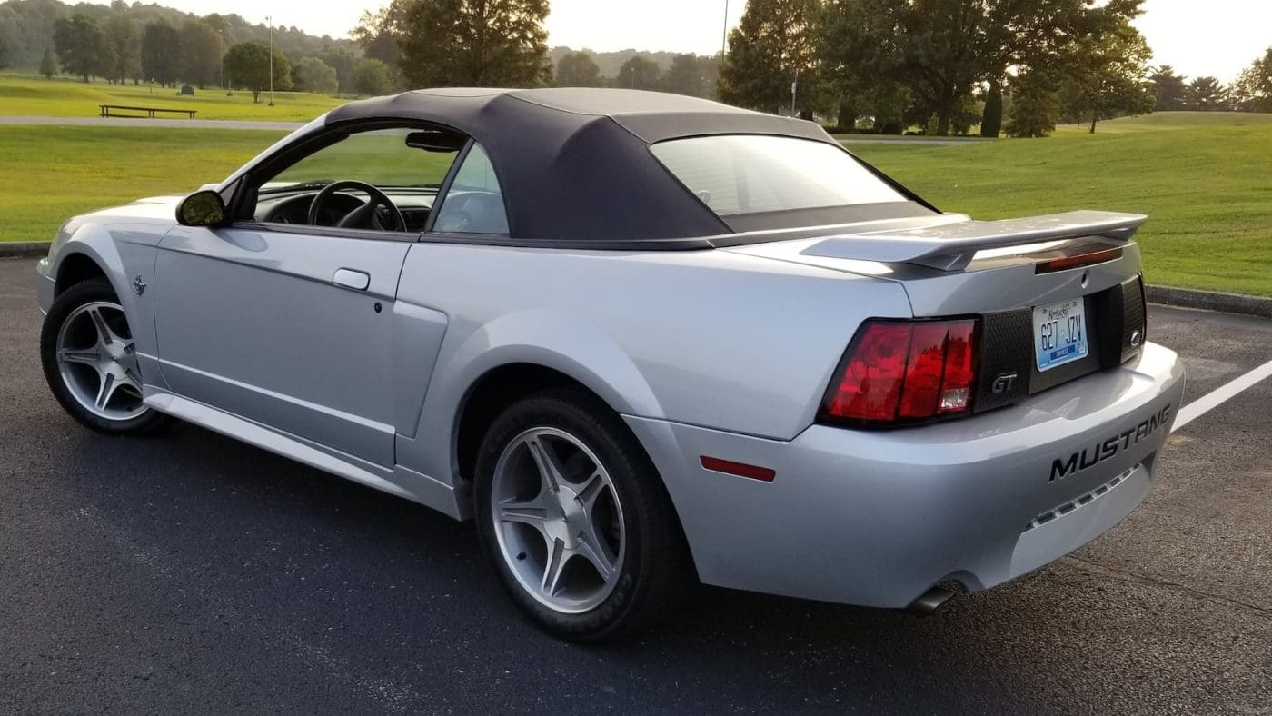 Silver 1999 Ford Mustang