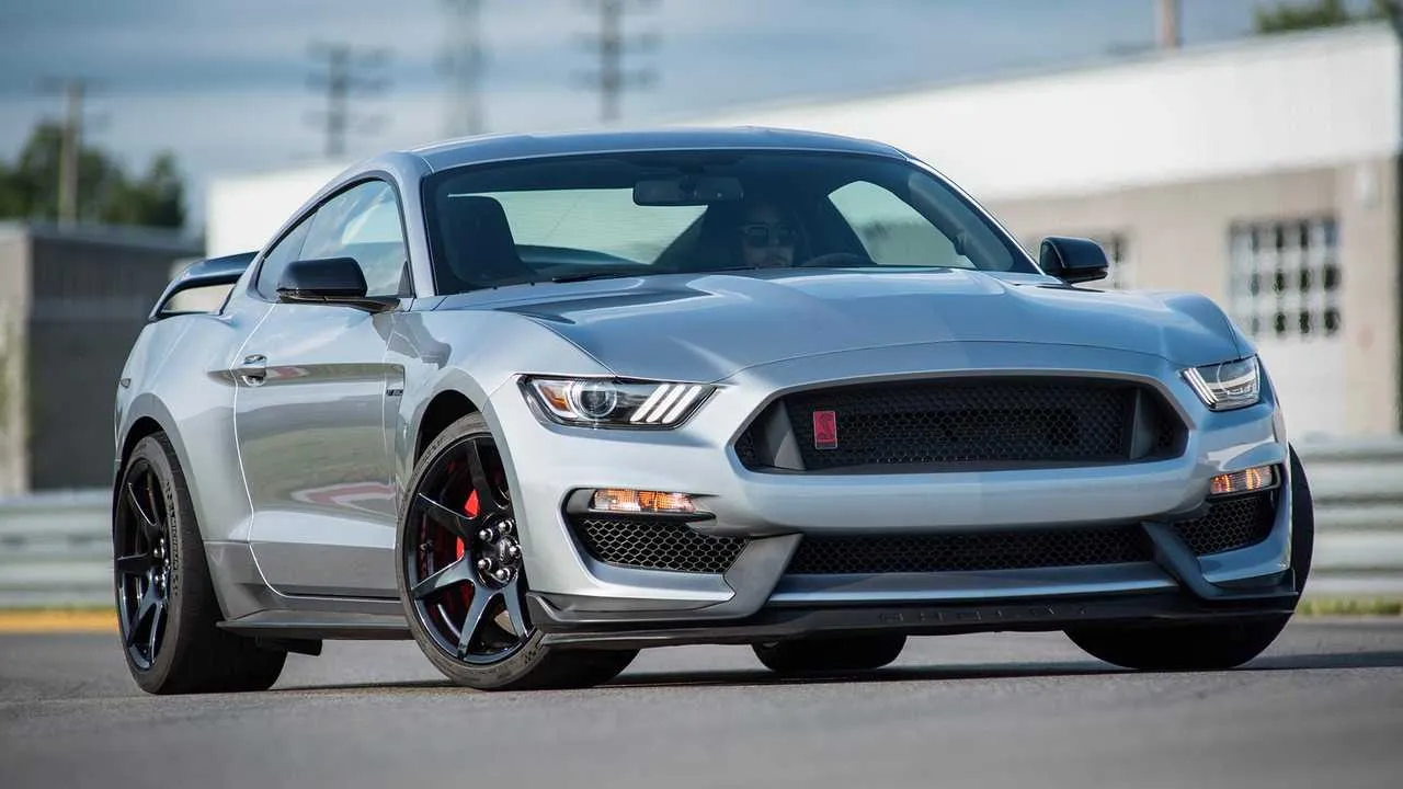 Magnetic 2020 Ford Mustang