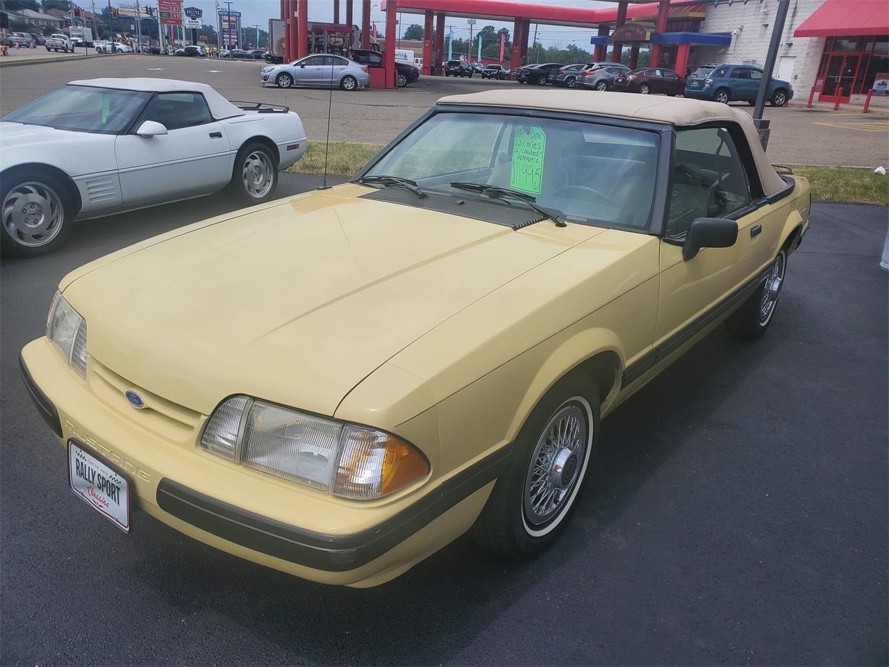 Mimosa Yellow 1988 Ford Mustang