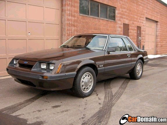 Dark Clove Brown 1985 Ford Mustang