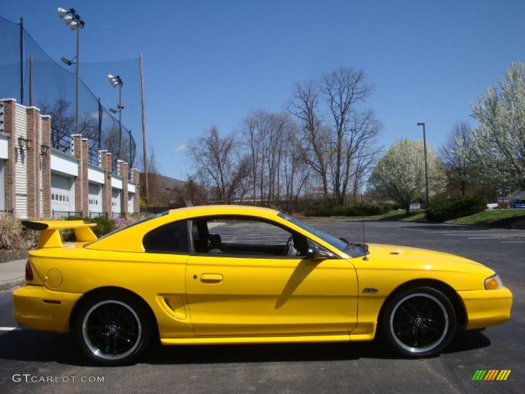 Chrome Yellow 1998 Ford Mustang