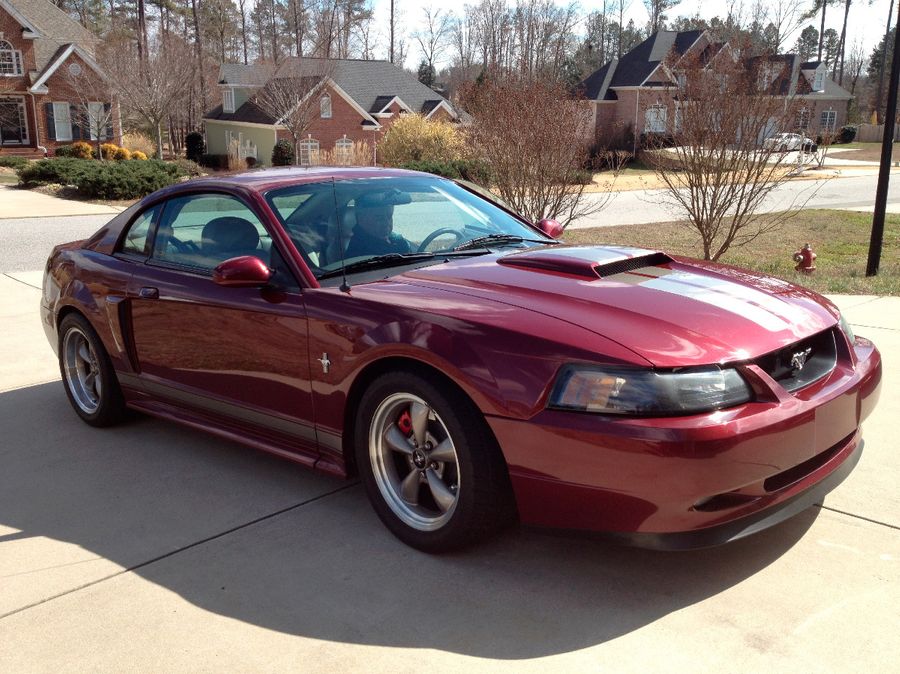 Crimson Red 2004 Ford Mustang