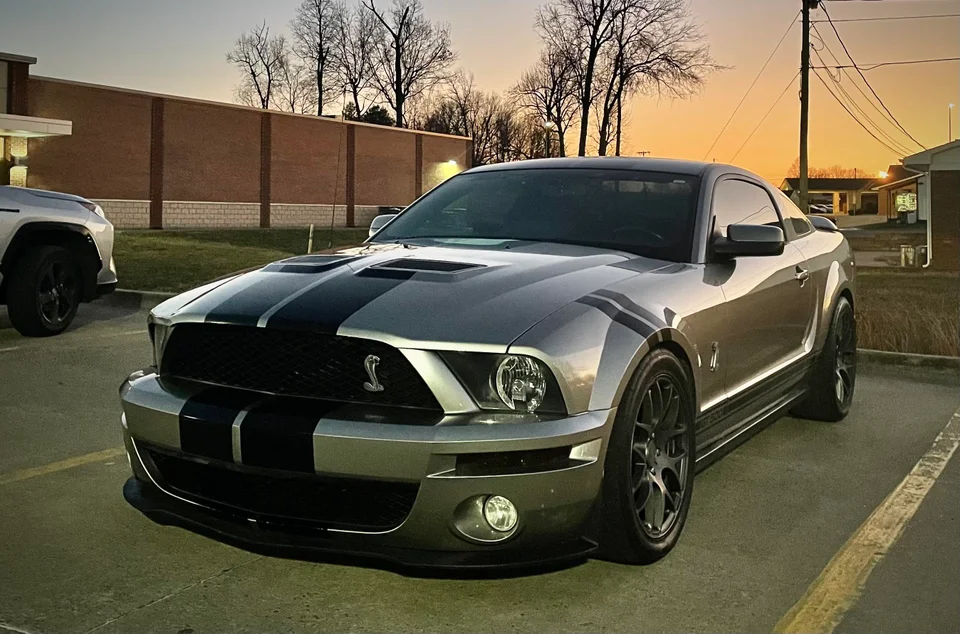 Silver 2008 Ford Mustang