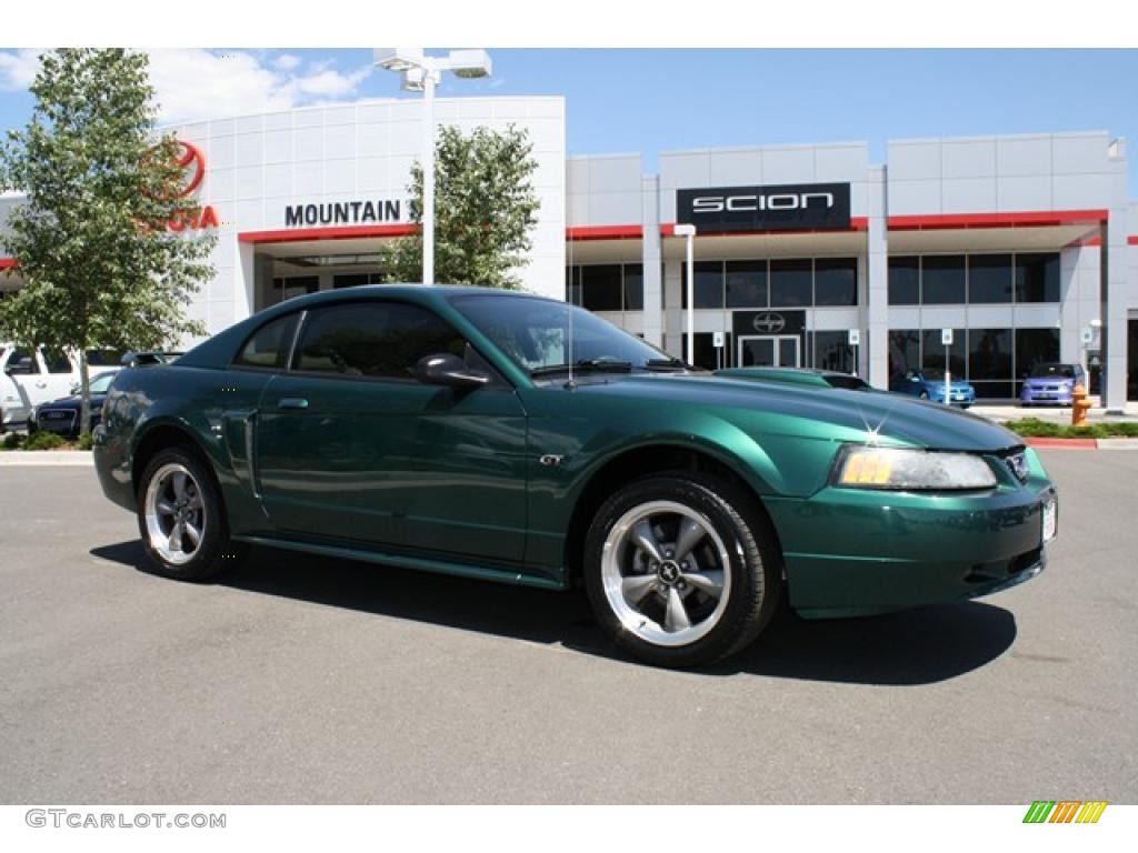 Highland Green 2001 Ford Mustang