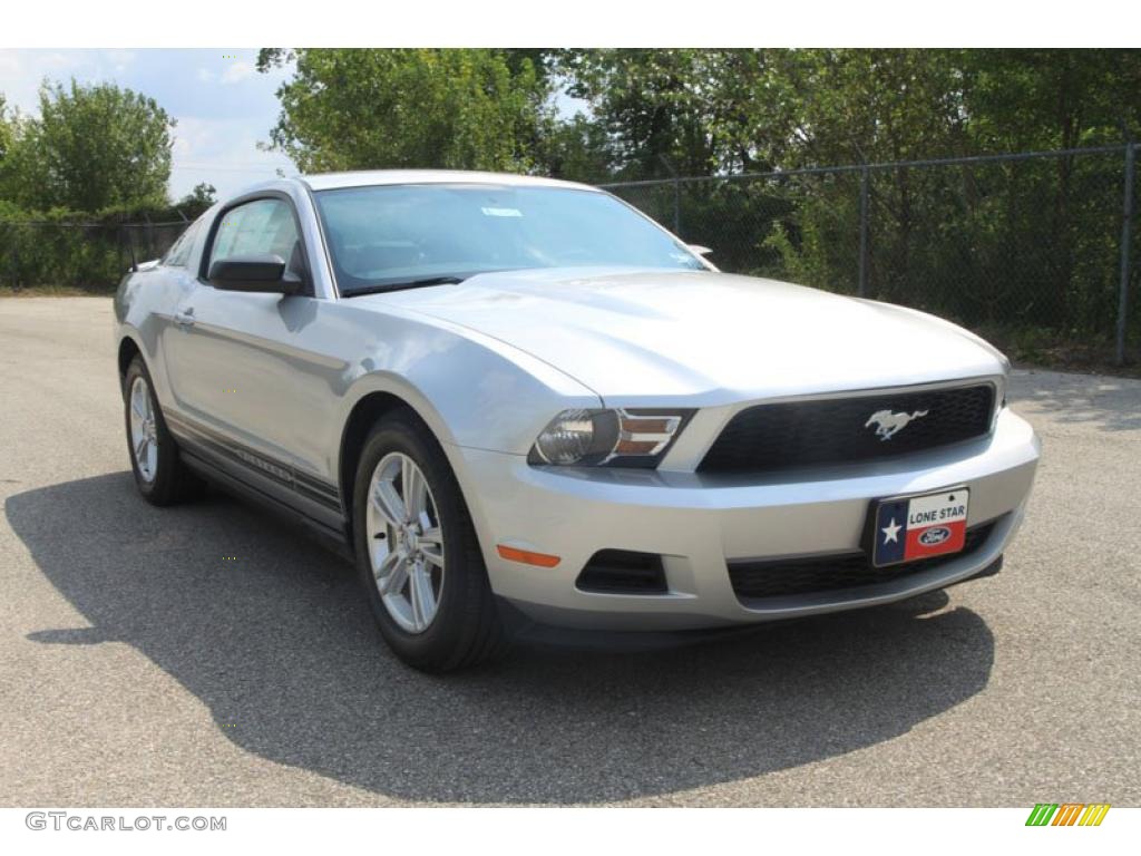 Ingot Silver 2011 Ford Mustang