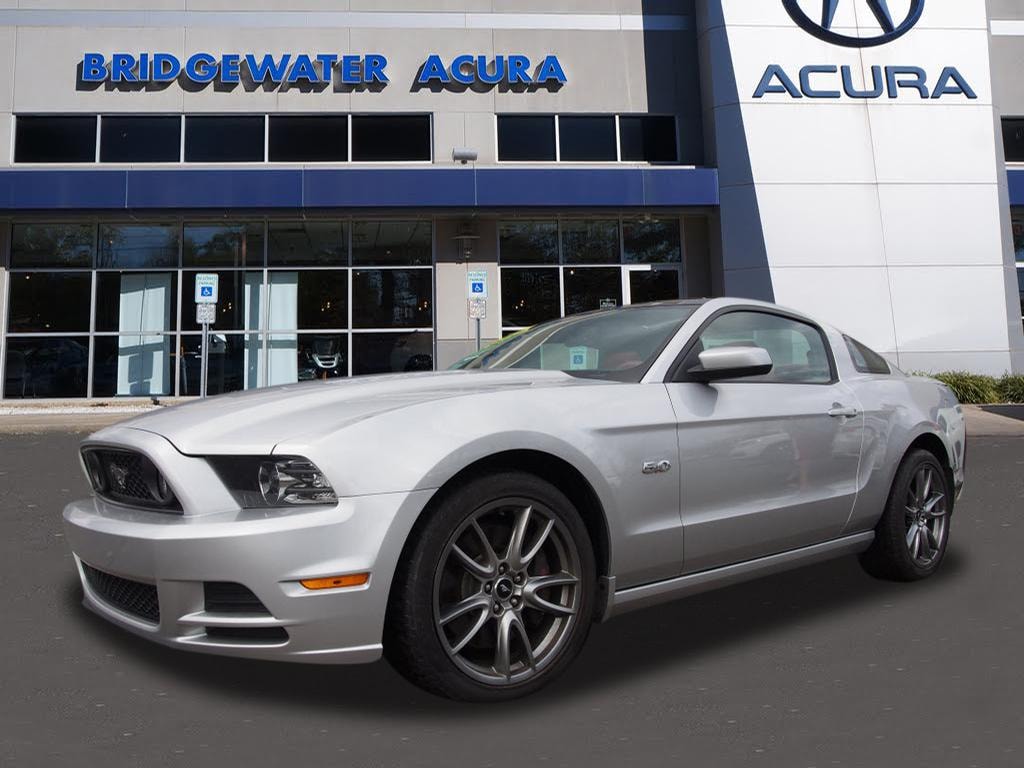 Ingot Silver 2014 Ford Mustang