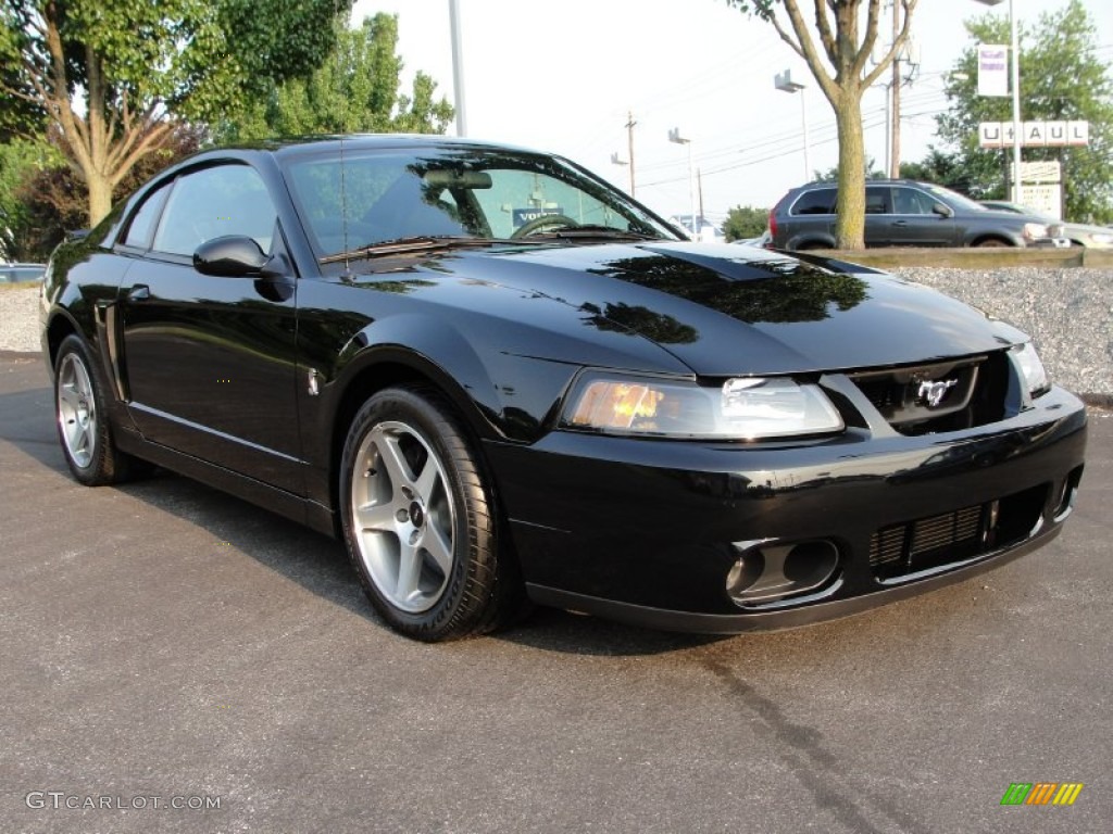 Black 2003 Ford Mustang