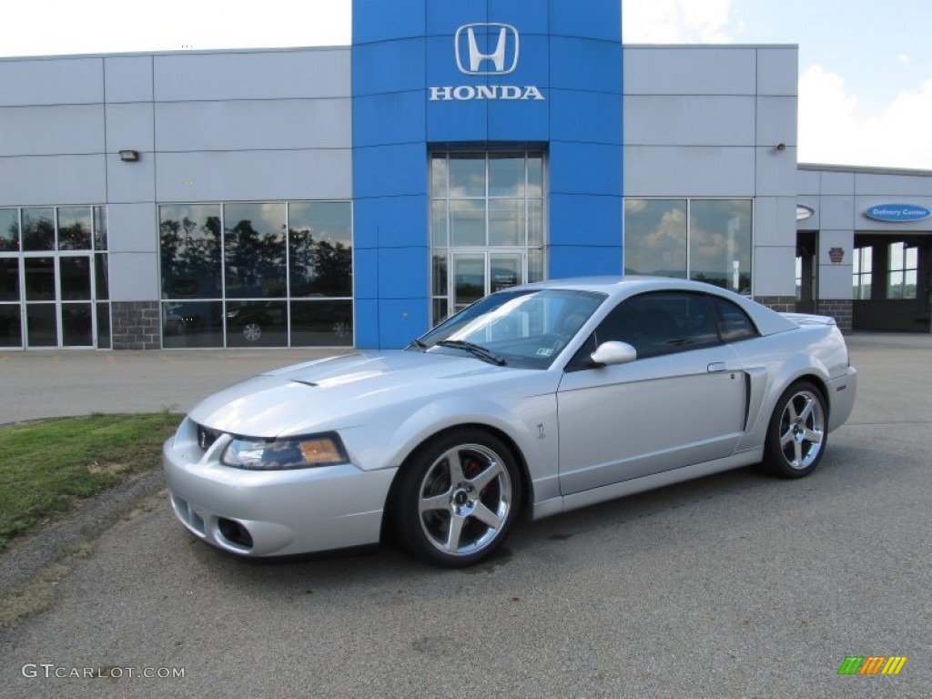 Silver 2003 Ford Mustang