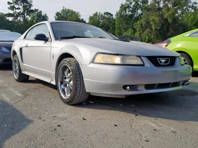 Silver 2000 Ford Mustang