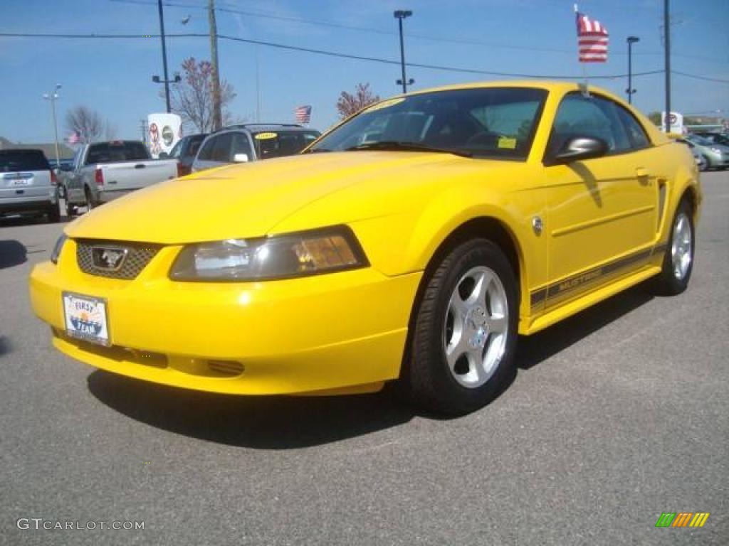 Screaming Yellow 2004 Ford Mustang