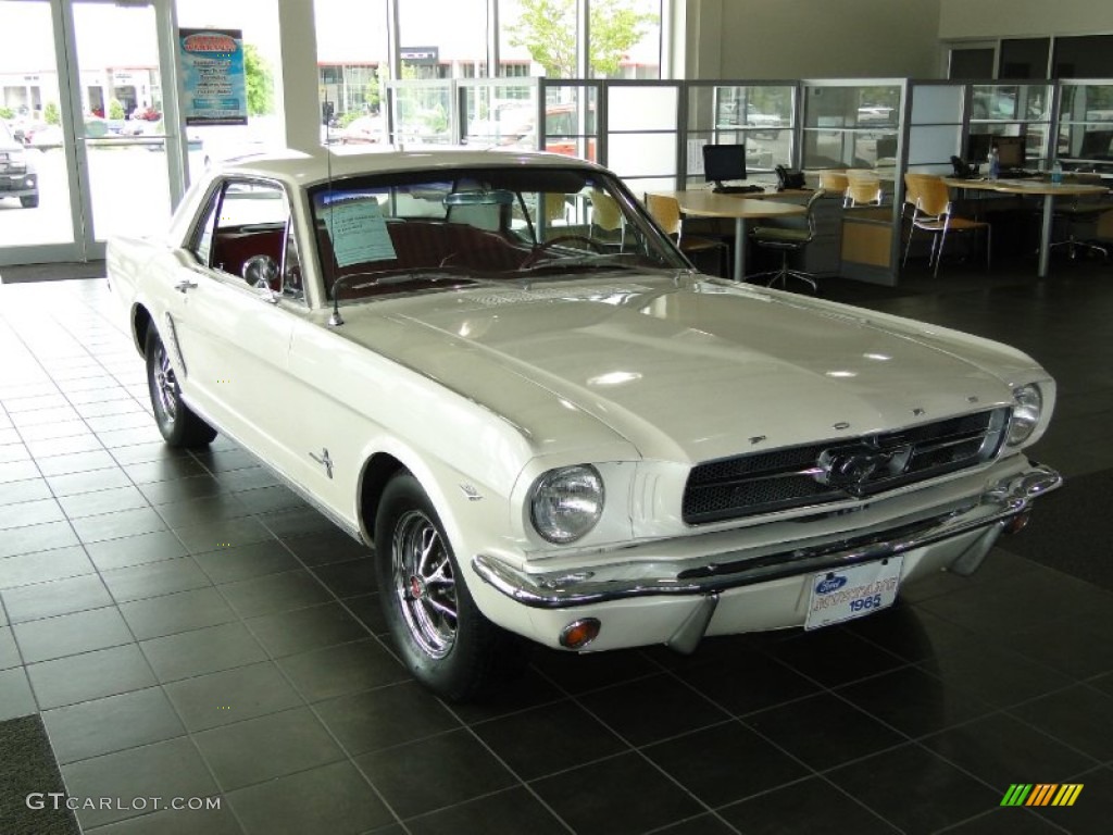 Wimbledon White 1965 Ford Mustang