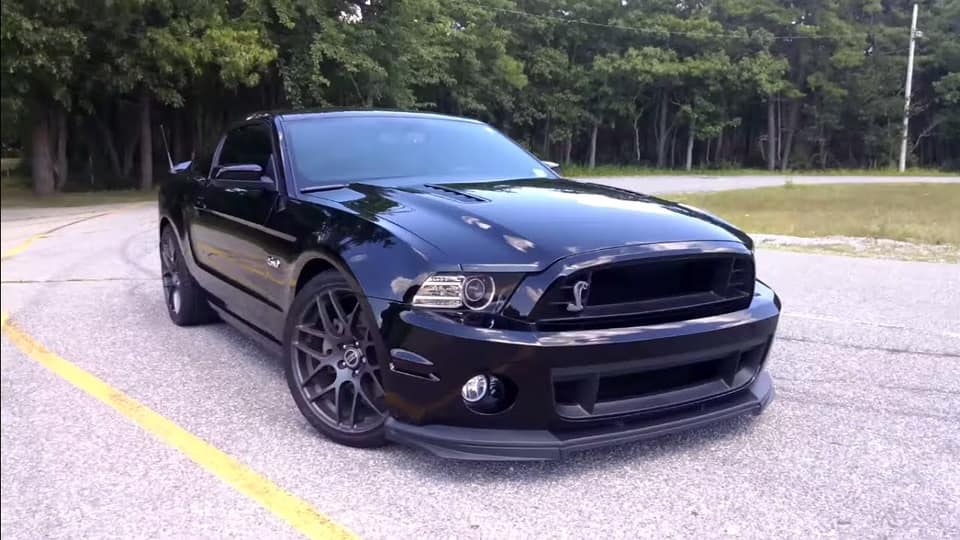 Black 2013 Ford Mustang