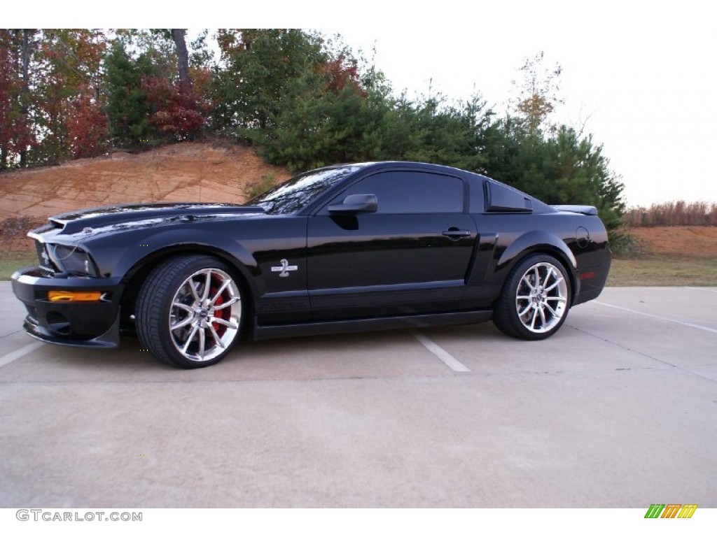 Black 2009 Ford Mustang