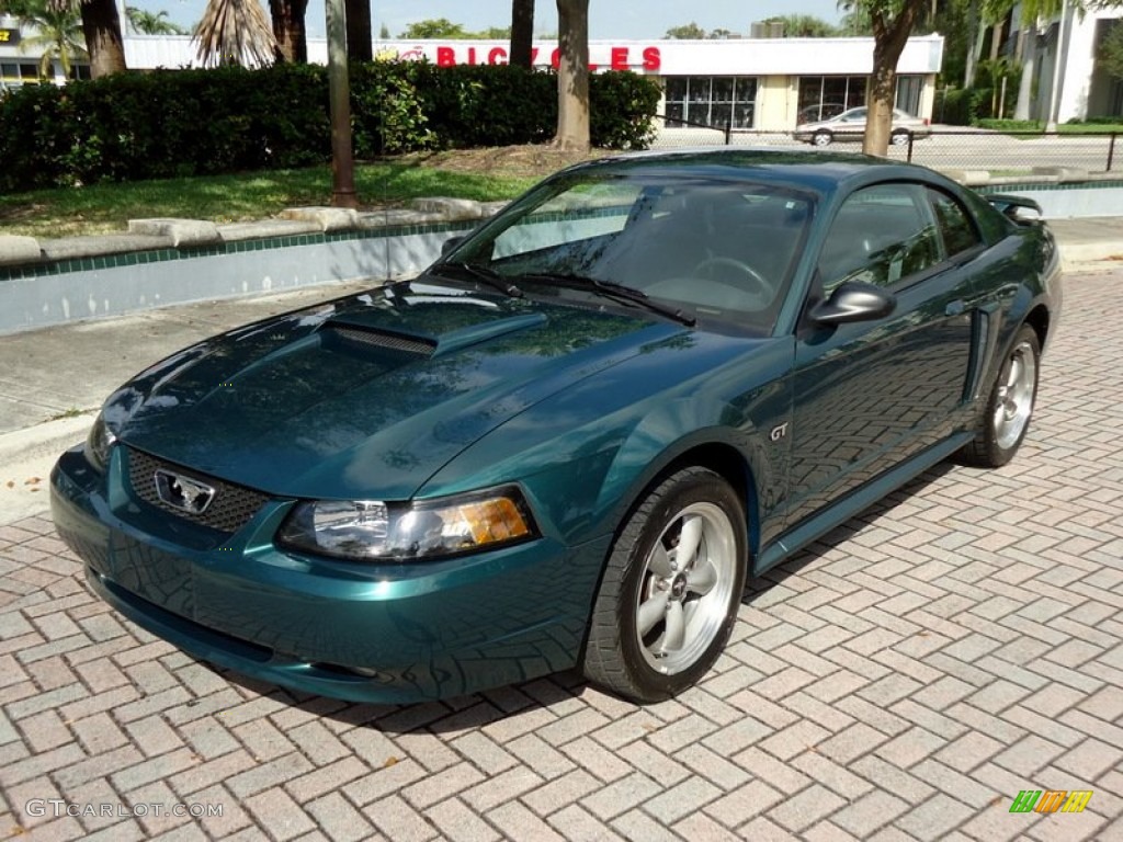 Tropic Green 2002 Ford Mustang
