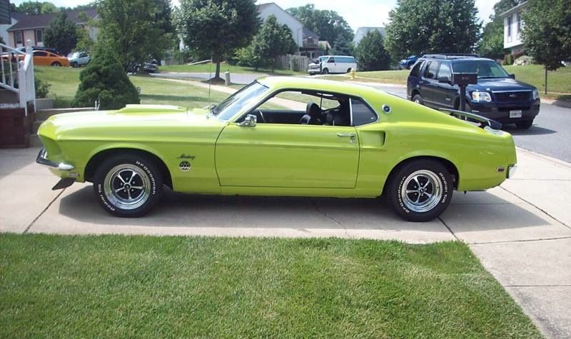 Groovy Green 1969 Ford Mustang