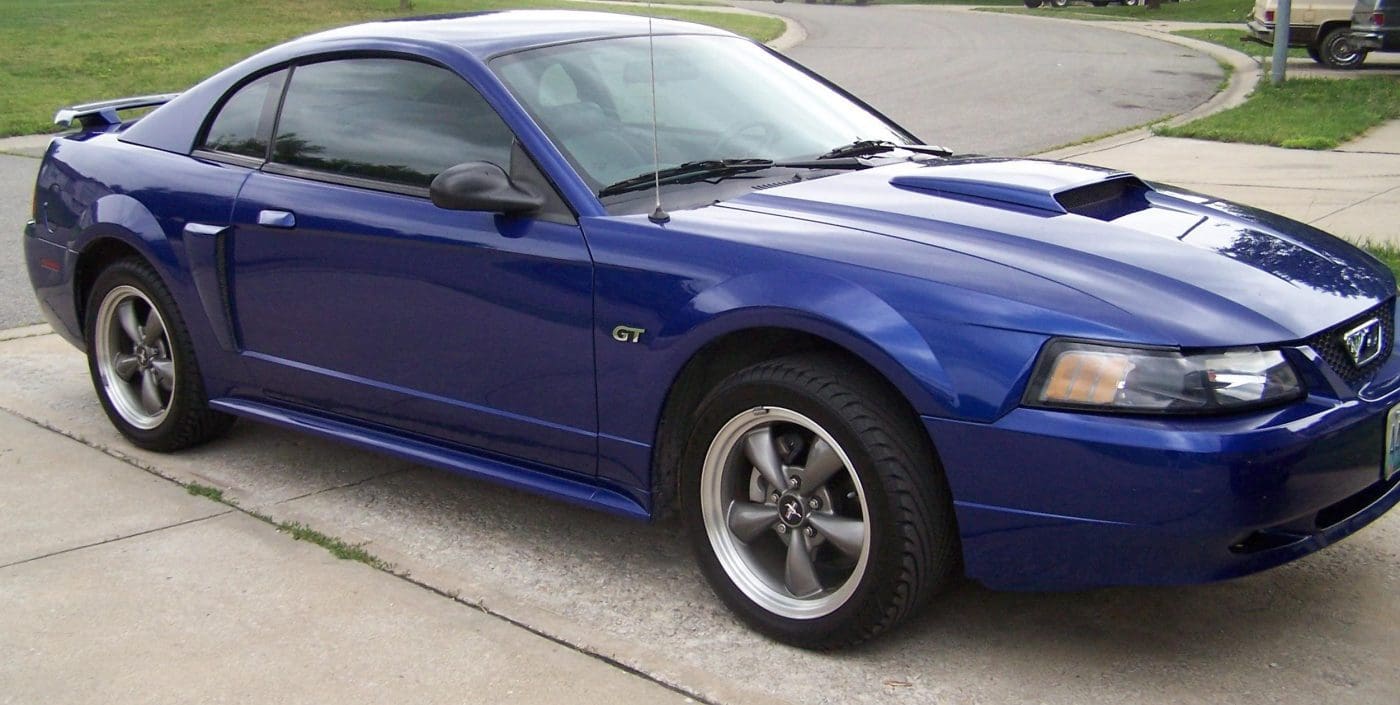 Sonic Blue 2003 Ford Mustang