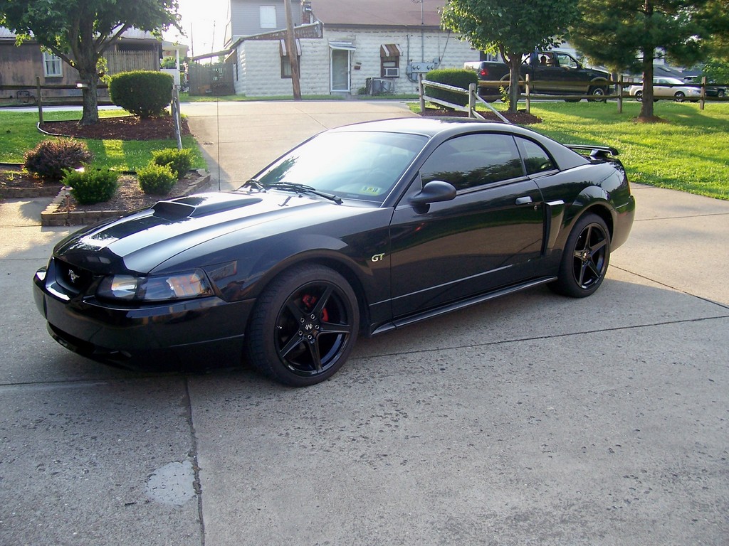Black 2001 Ford Mustang