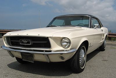 Pebble Beige 1967 Ford Mustang
