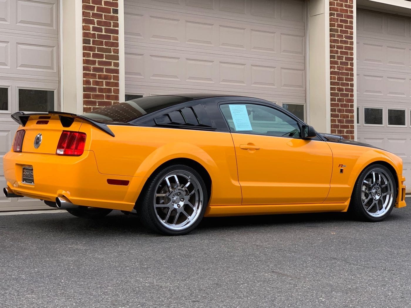 Grabber Orange 2009 Ford Mustang