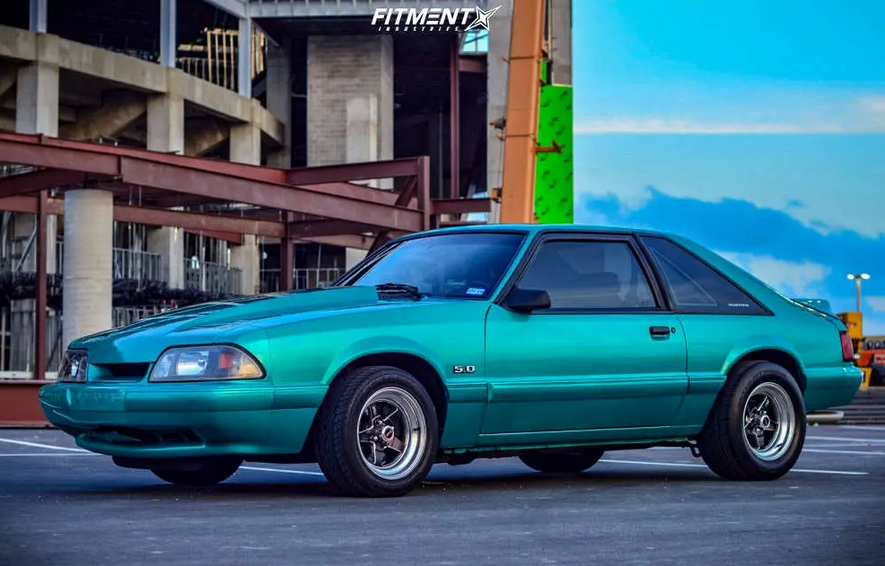 Bright Green (Calypso) 1991 Ford Mustang