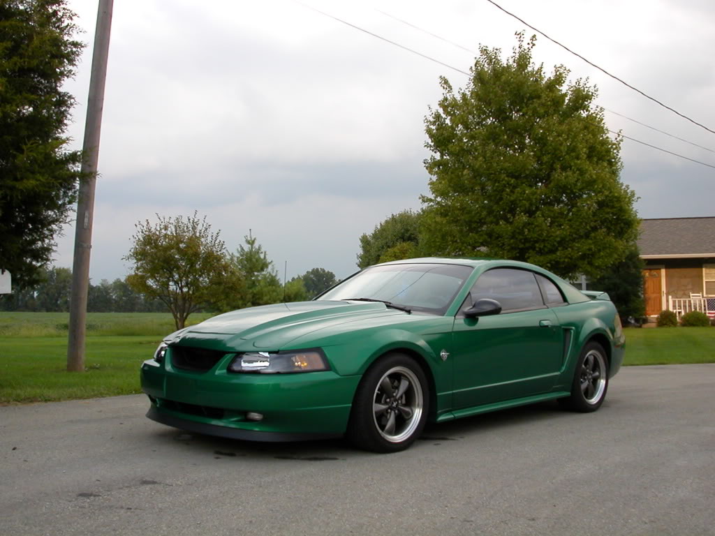 Electric Green 1999 Ford Mustang