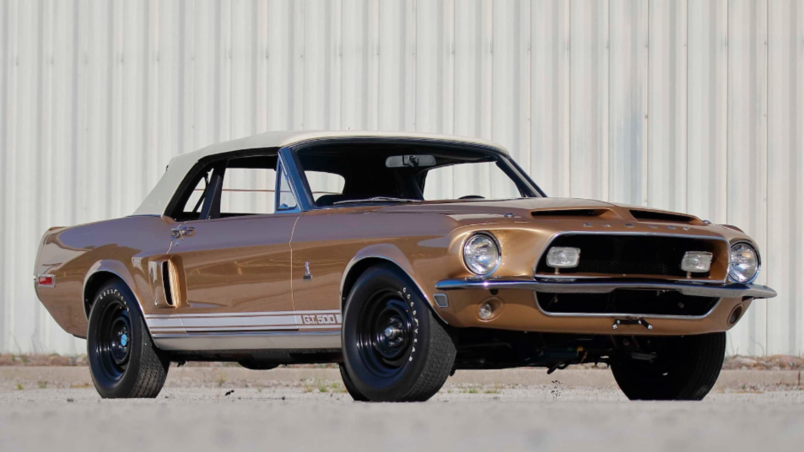 Gold Mustang Colors