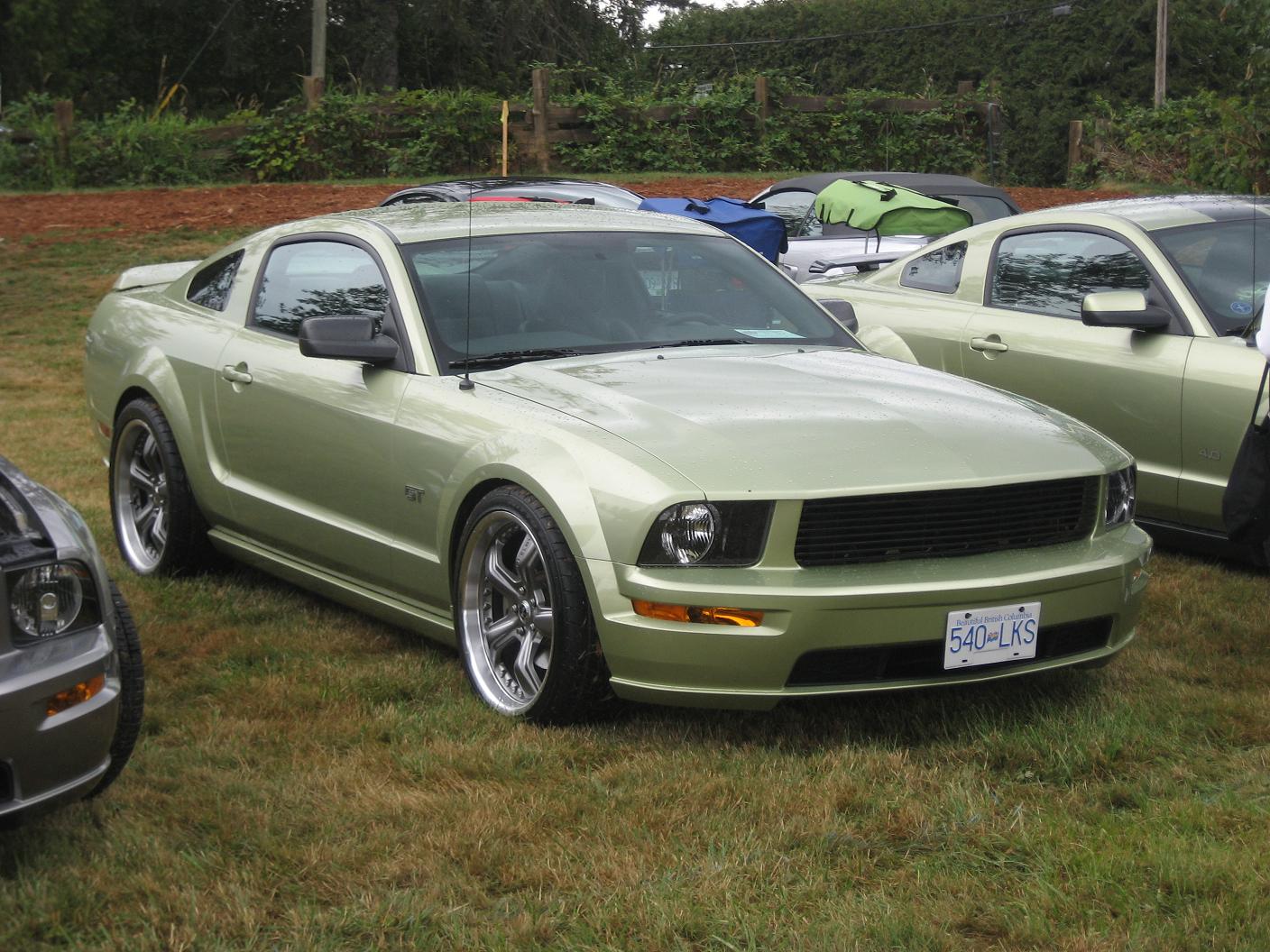 Legend Lime 2005 Ford Mustang
