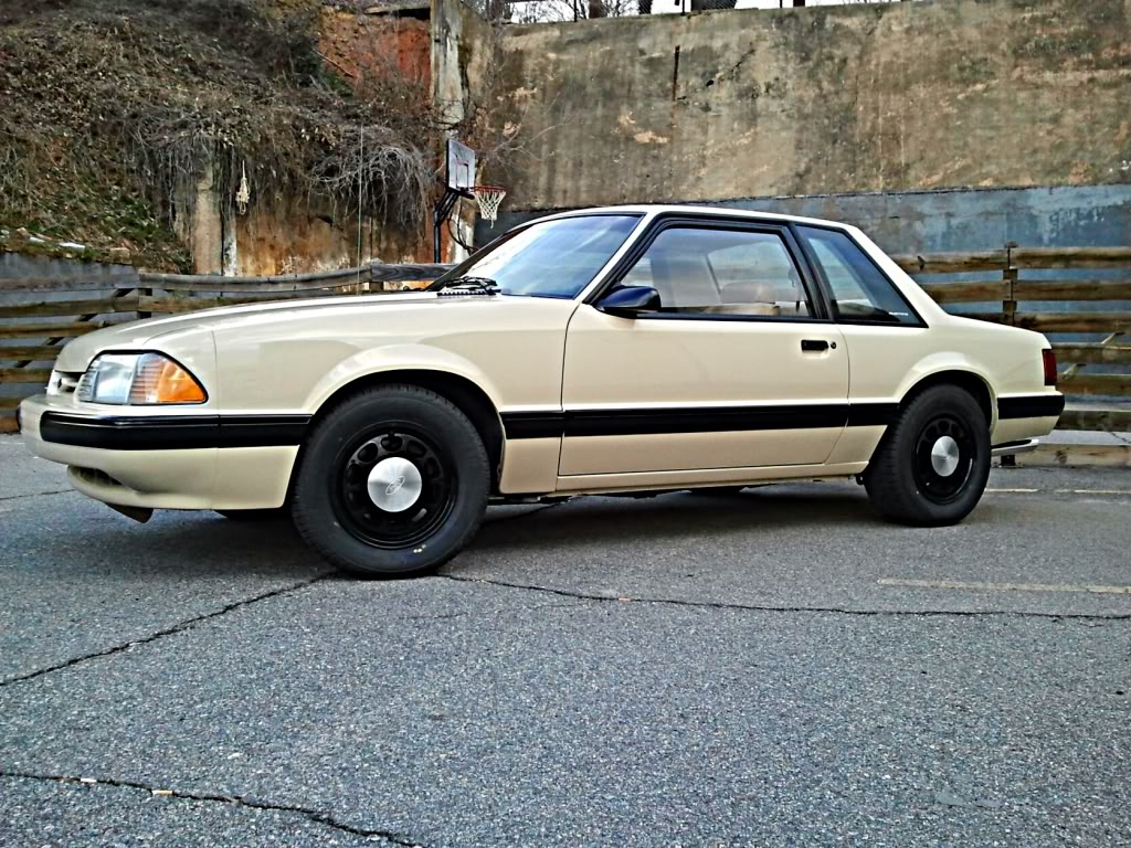 Medium Yellow 1987 Ford Mustang