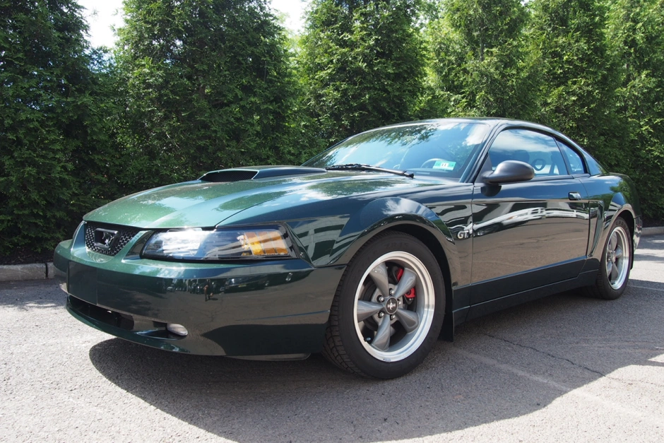 Highland Green 2001 Ford Mustang
