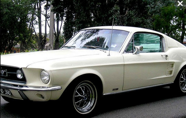 Cream 1967 Ford Mustang