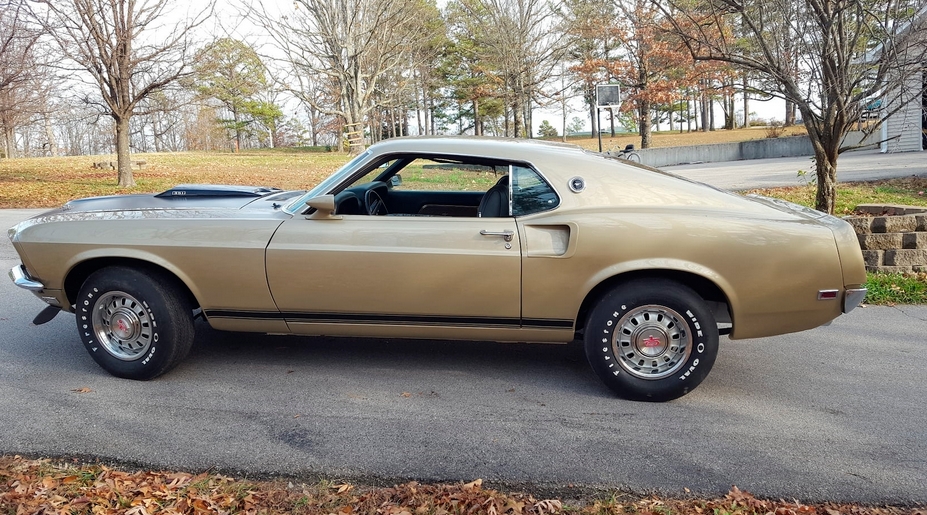 Champagne Gold 1969 Ford Mustang
