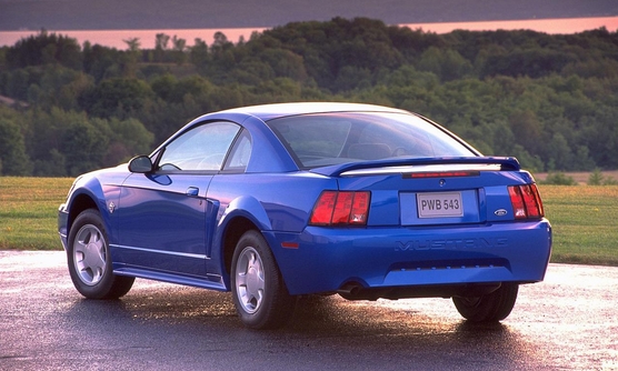 Atlantic Blue 1999 Ford Mustang