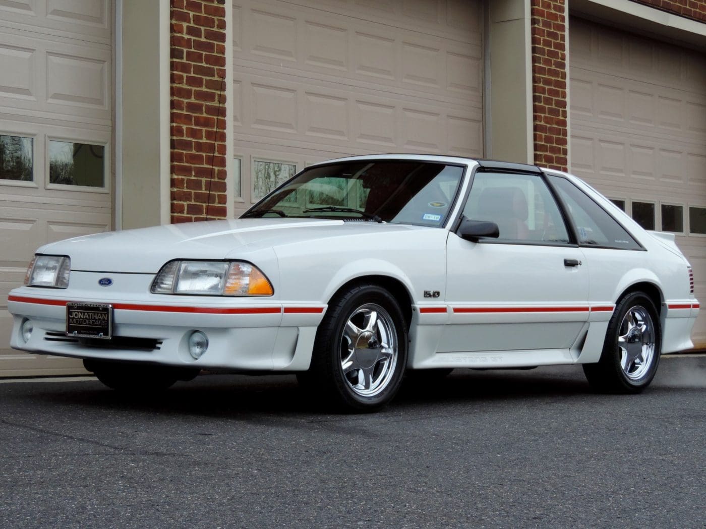 Light Gray 1987 Ford Mustang