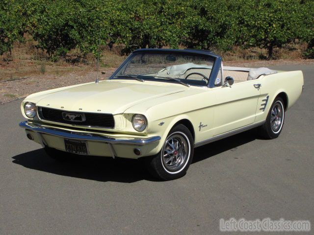 Sauterne Gold 1966 Ford Mustang