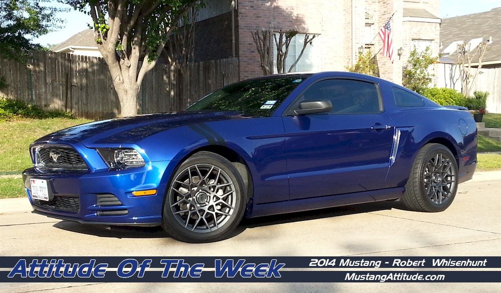 Deep Impact Blue 2014 Ford Mustang