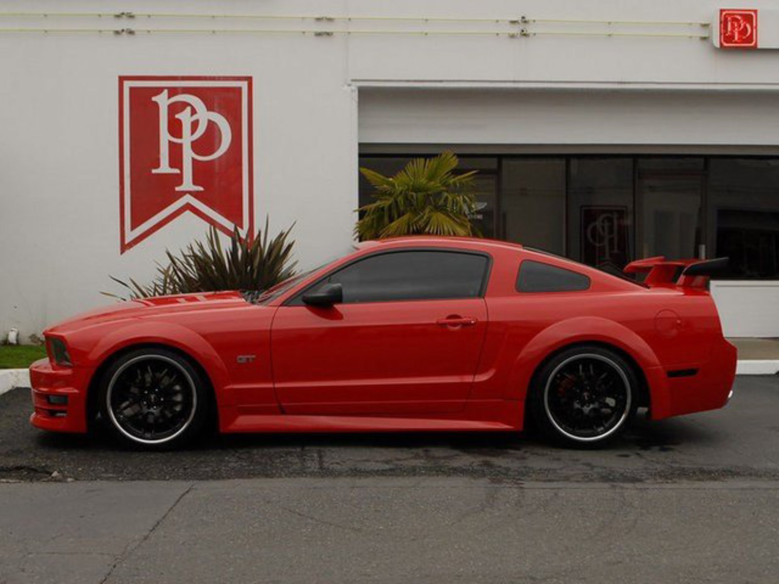Torch Red 2005 Ford Mustang