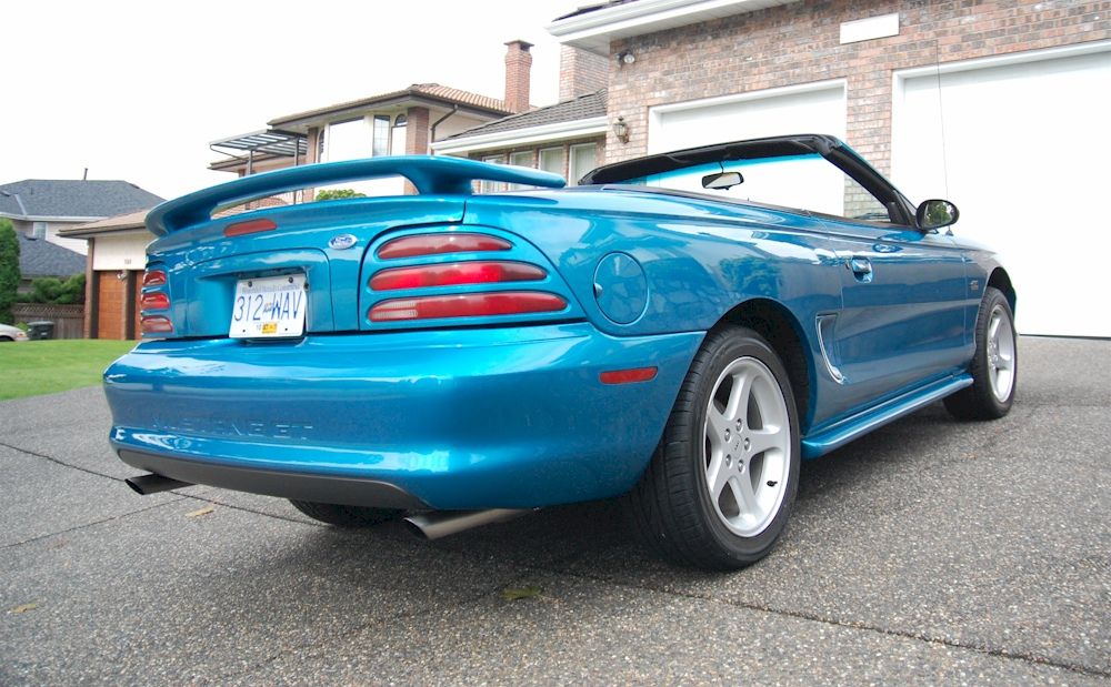 Teal 1994 Ford Mustang