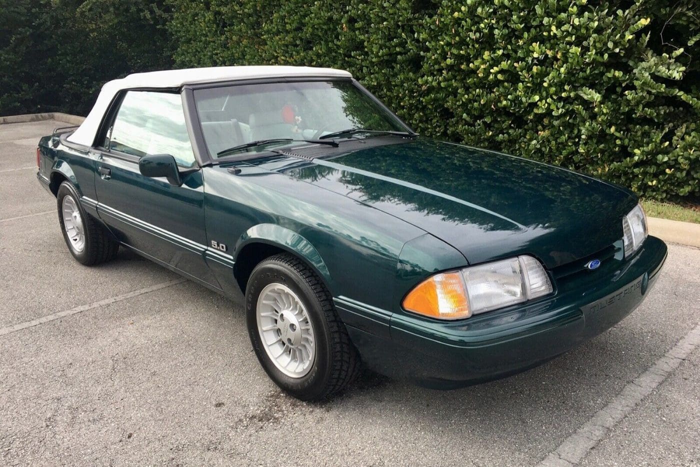 Deep Emerald Green 1990 Ford Mustang