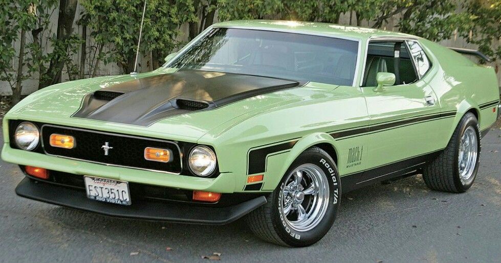 Medium Green 1971 Ford Mustang