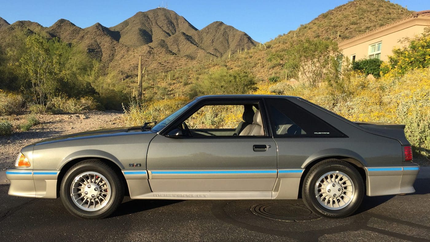 Light Gray 1987 Ford Mustang