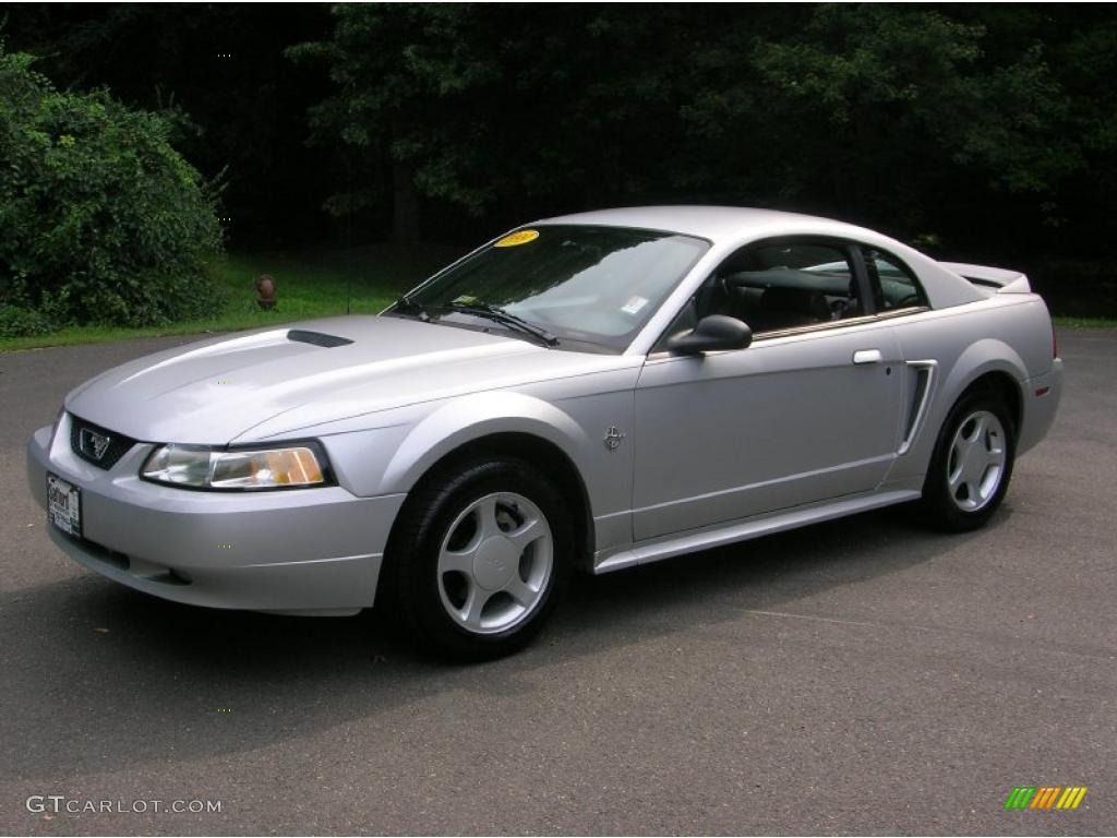 Silver 1999 Ford Mustang