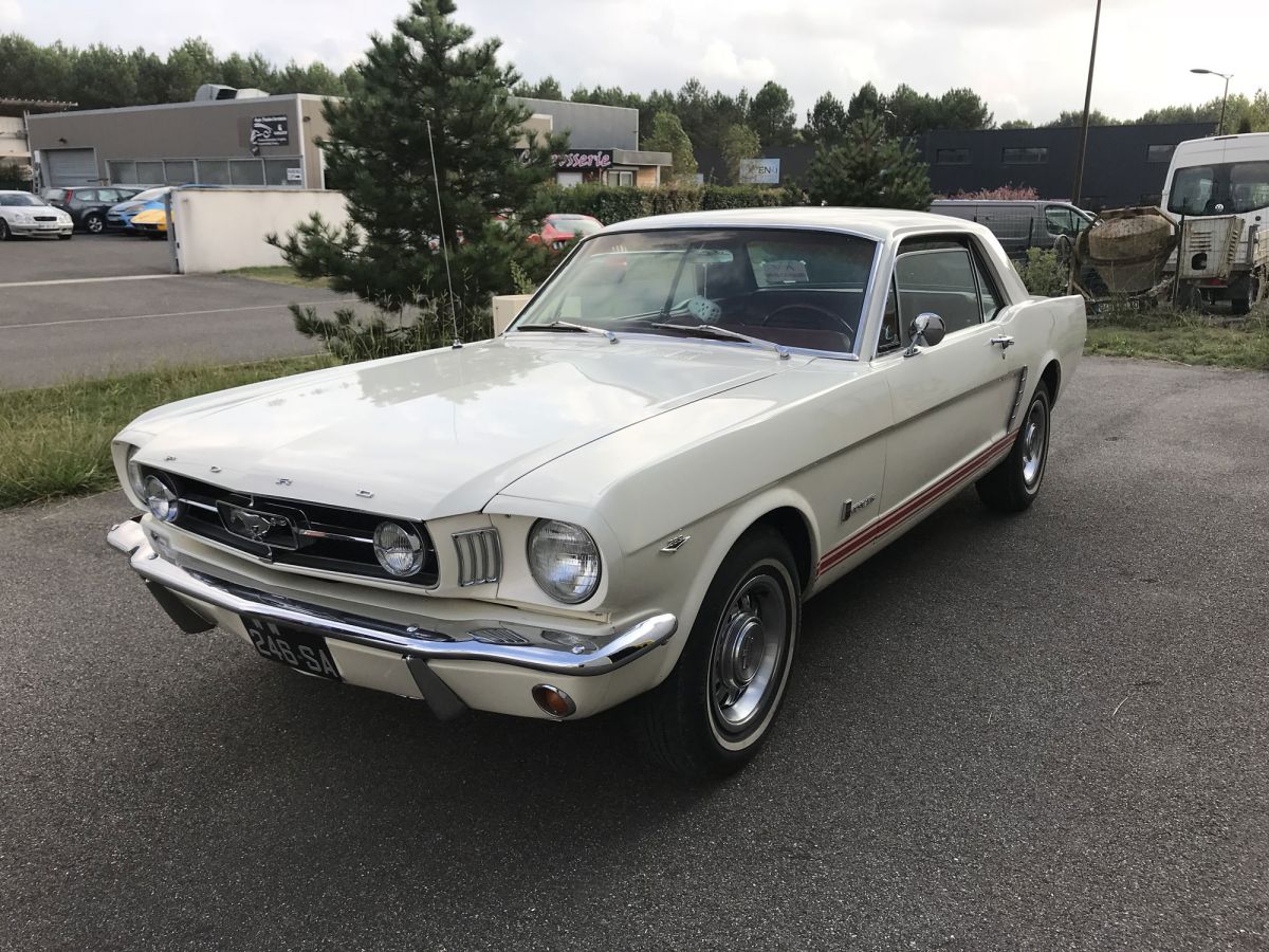 Wimbledon White 1965 Ford Mustang