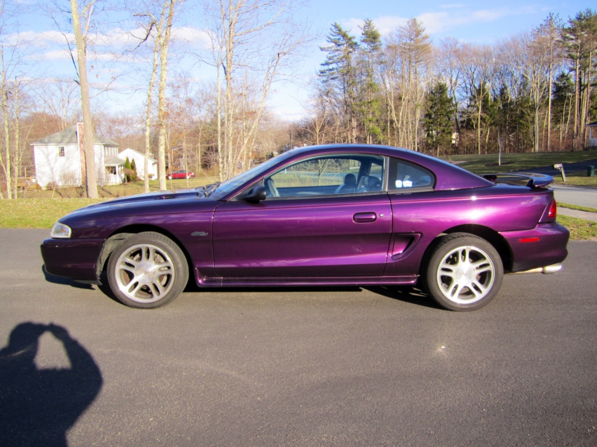 Deep Violet 1997 Ford Mustang
